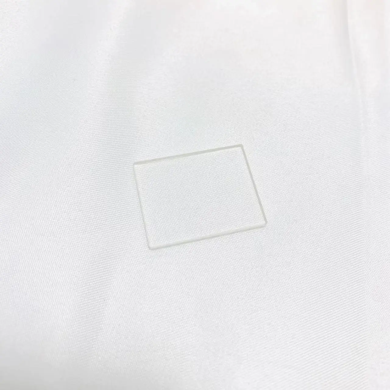 

Size 41x28x1.2mm Clear Transparent Filter Glass For Canon EOS RP