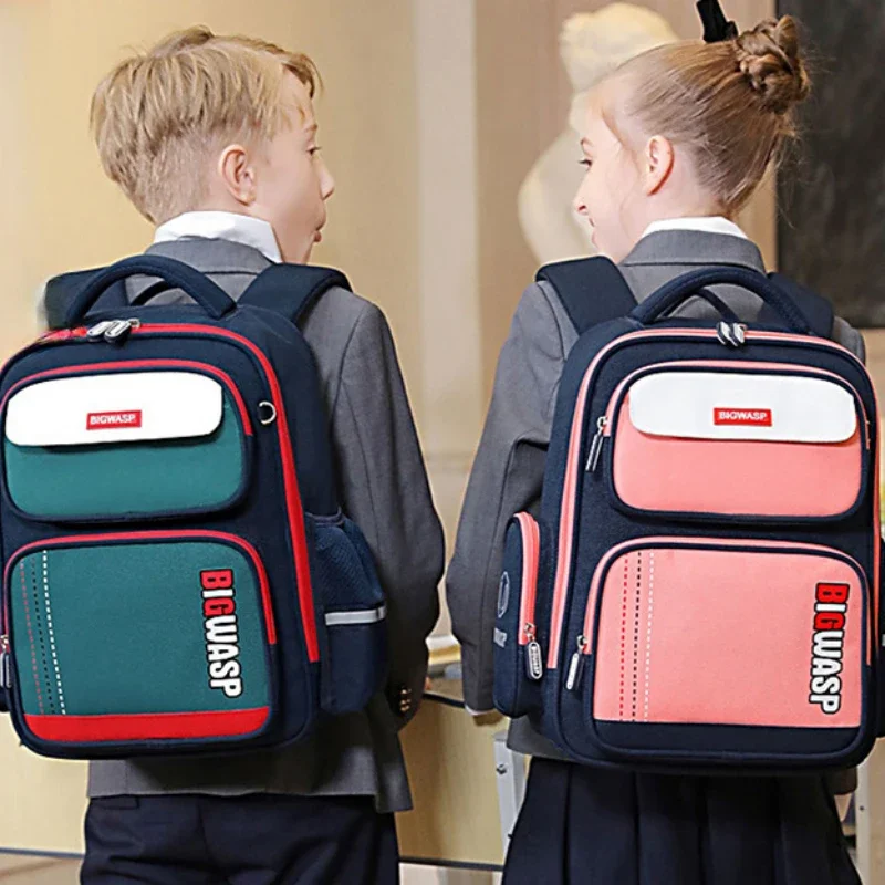 

British Style Children's Schoolbag Primary School Students Reduce The Burden of Spine Waterproof Large-capacity Backpack Child