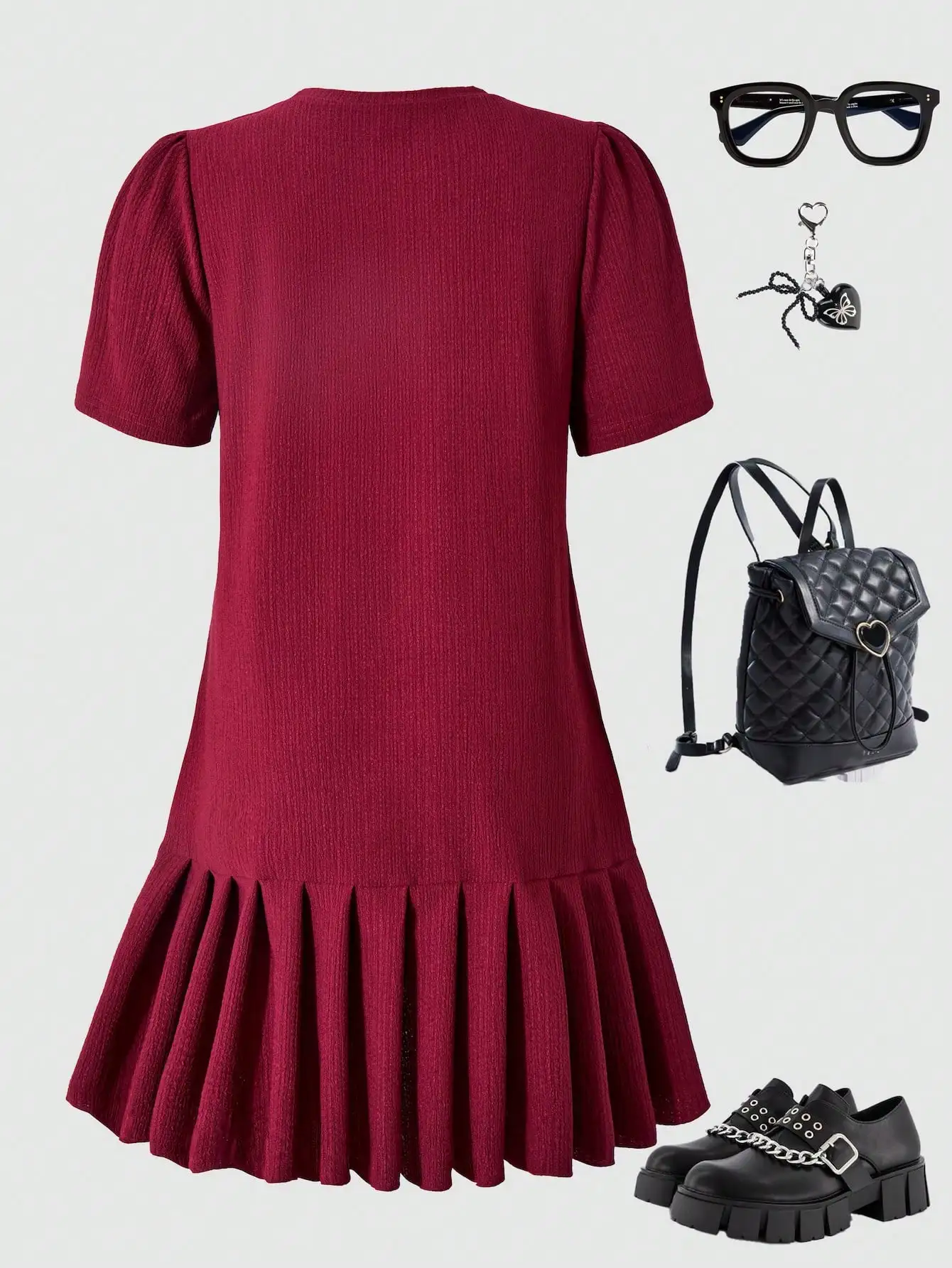 

Бордовое плиссированное платье с пышными рукавами и белым бантом для весенне-летних прогулок