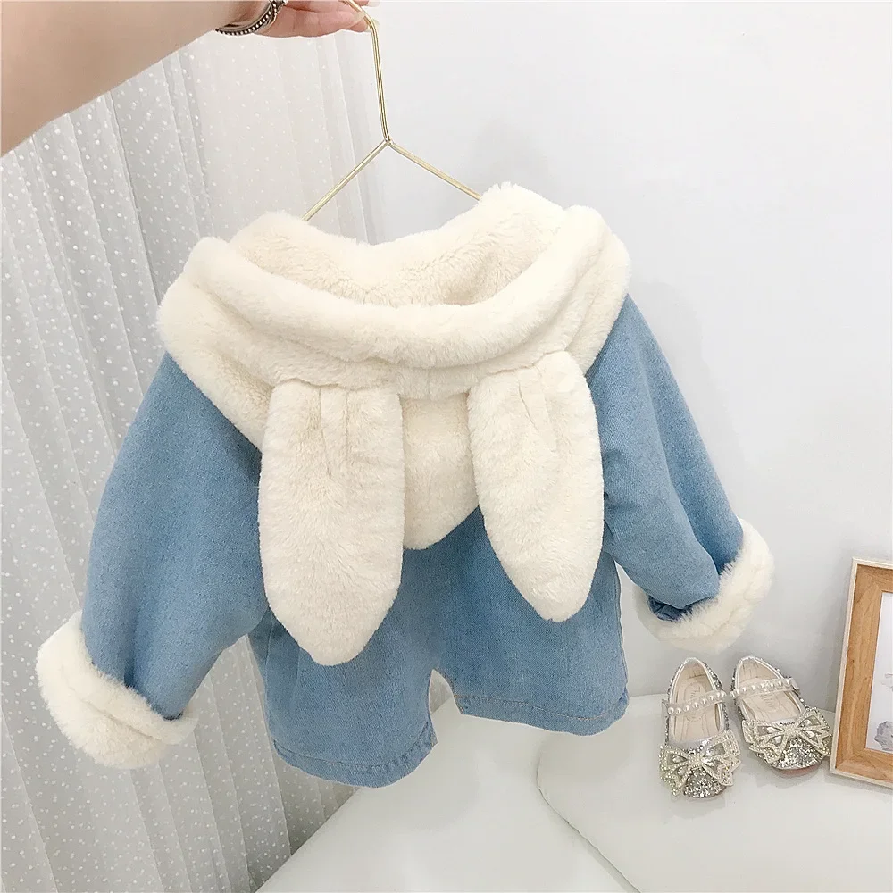 

Korean Children Clothing Winter New Girls Cute Plush Thick Denim Jacket Baby Imitation Rabbit Fur Warm Windbreaker