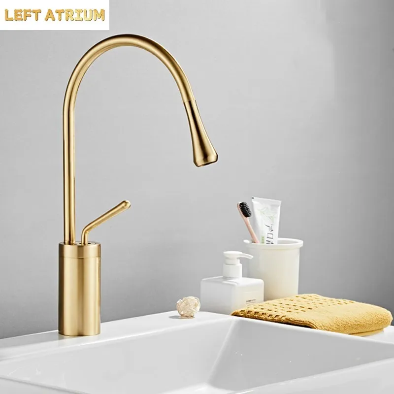 Kitchen Brass Faucet Pull Out Stream Sprayer Deck Mounted Matte Black Mixer Tap 360 Degree Rotation Kitchen Sink Hot Cold Taps