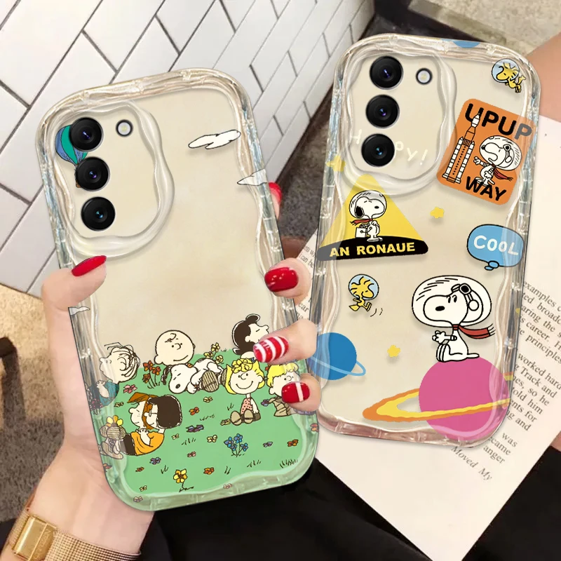 

Iively Cartoon Snoopy For Samsung S24 S23 S21 S20 Ultra Plus FE A73 A72 A71 A51 A05S A05 5G Wave Oil Funda Phone Case