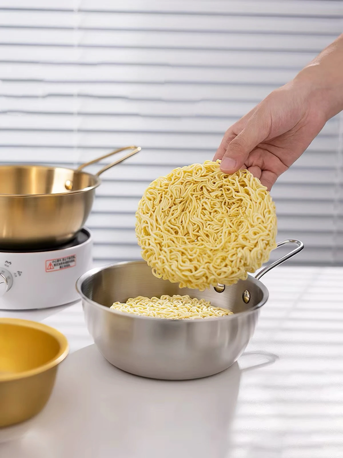 Stainless Steel Korean-Style Seasoning Bowl with Handle, Rice Wine Bowl, Korean Food Bowl, Rice Bowl, Golden Small Bowl, Instant Noodle Bowl, 400ml, 2Pcs