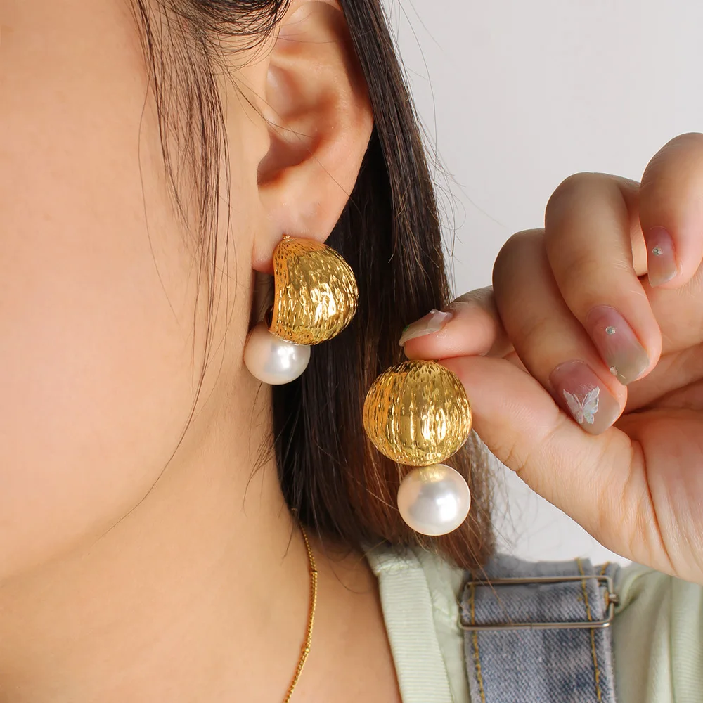 DIY accessories Niche personality light luxury plastic pearl pendant earrings stainless steel high-end C-shaped earrings vintage