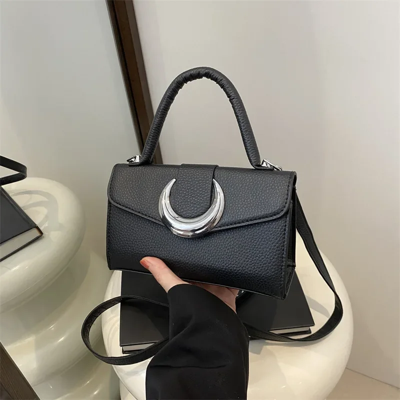 Retro fashion simple texture handbag  spring new foreign style solid color shoulder messenger bag small square bag women