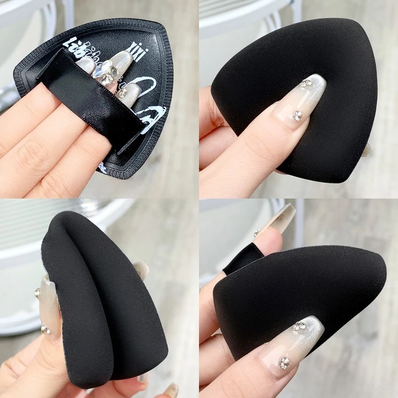 Black Triangular Makeup Pad Soft Velvet Cosmetic Sponge for Facial Makeup Beauty Makeup Sponge for Applying Foundation Wholesale