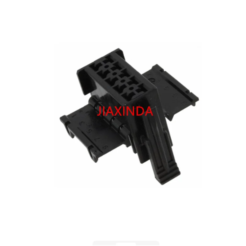 929504-4 Plastic shell connector sleeve plug
