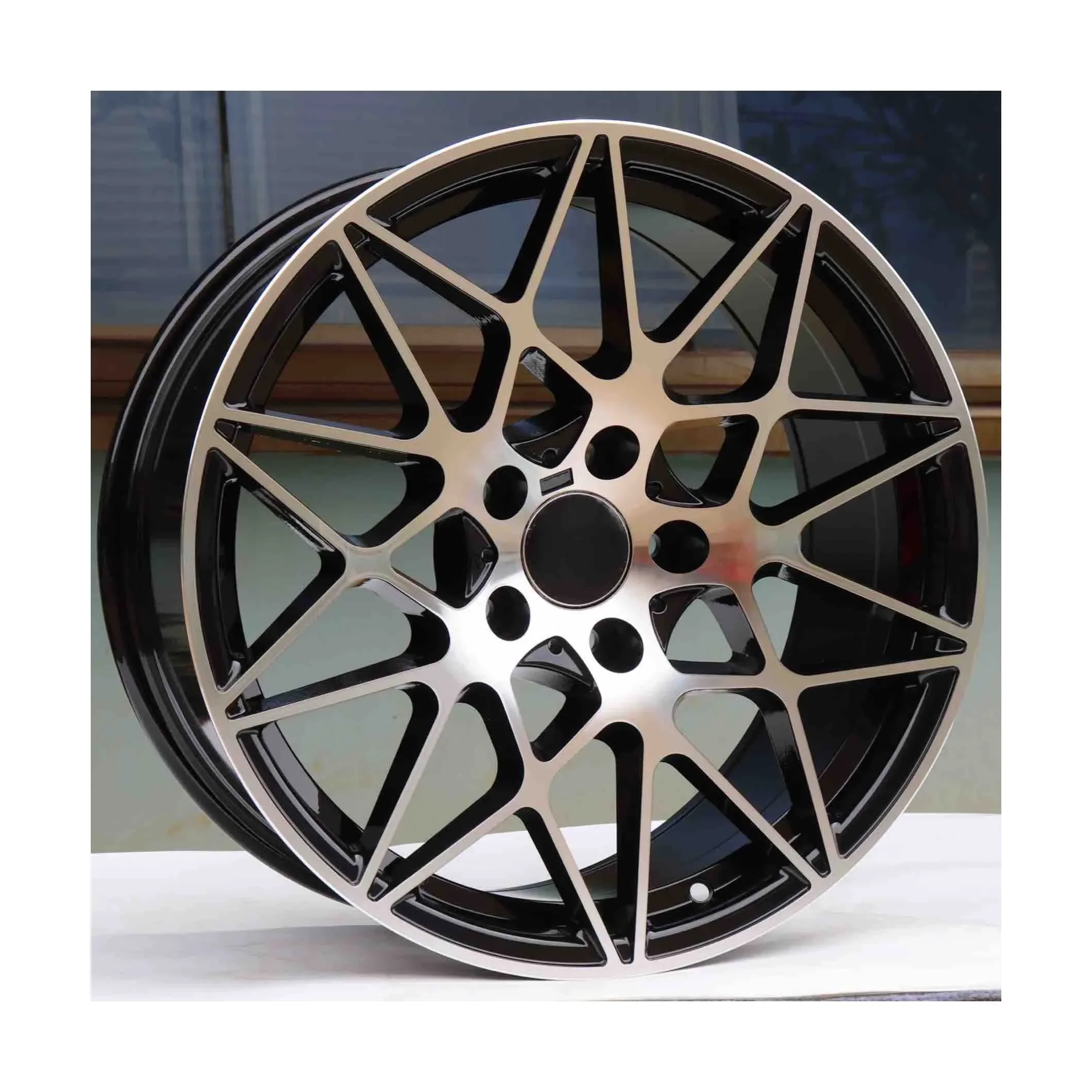 

Factory Manufacture Various Car Alloy Wheels Sets Custom Wheels Hub