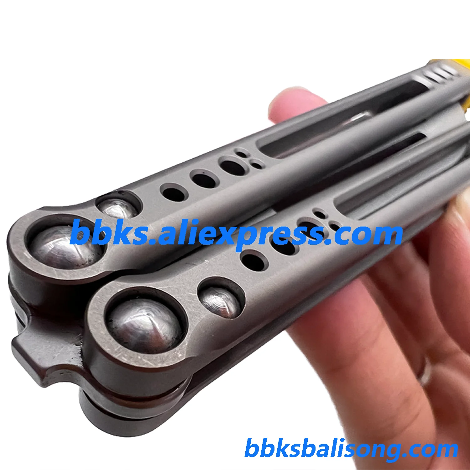 ARMED SHARK Gale V4 Clone Trainer Titanium Handle