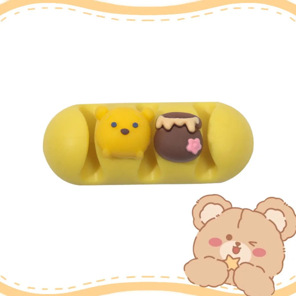 Protezione per cavi Avvolgicavo per cartoni animati Organizzatore per cavi USB da scrivania flessibile in silicone Clip per cavi per cartoni animati Organizzatore per cavi Kawaii