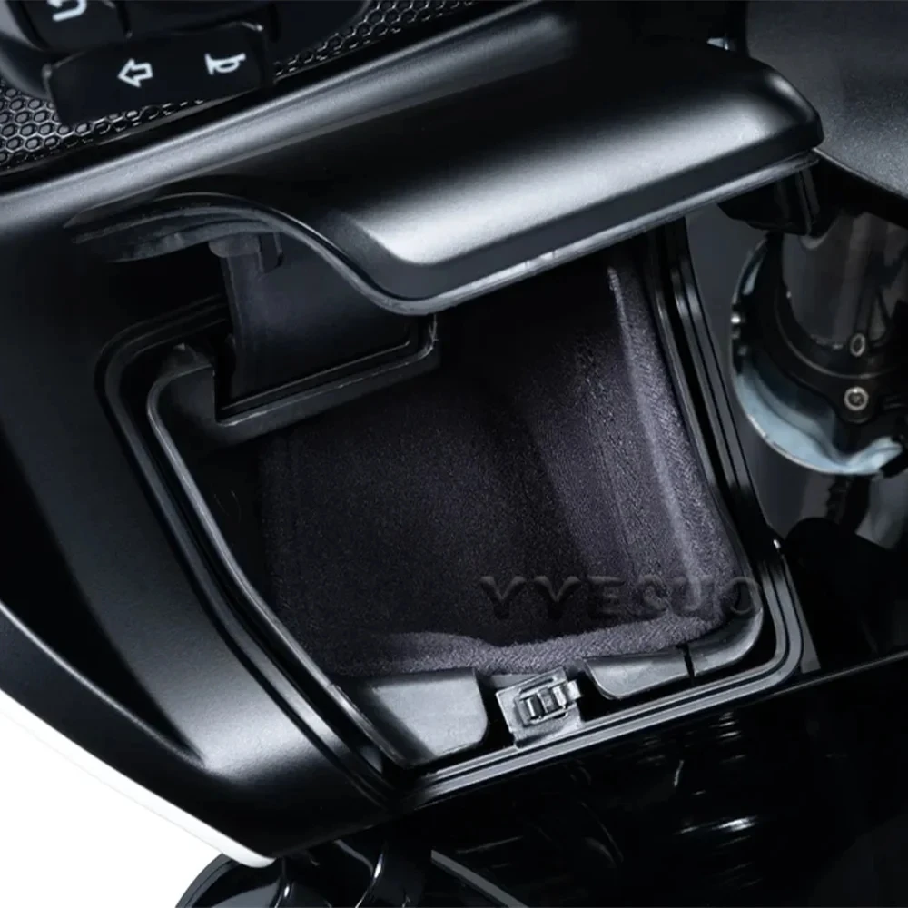 FLTRXSE Accessories Motorcycle Fitted Saddlebag Lining For Harley Touring CVO Road Glide FLTRX ST FLTRXSTSE Compartment Liners