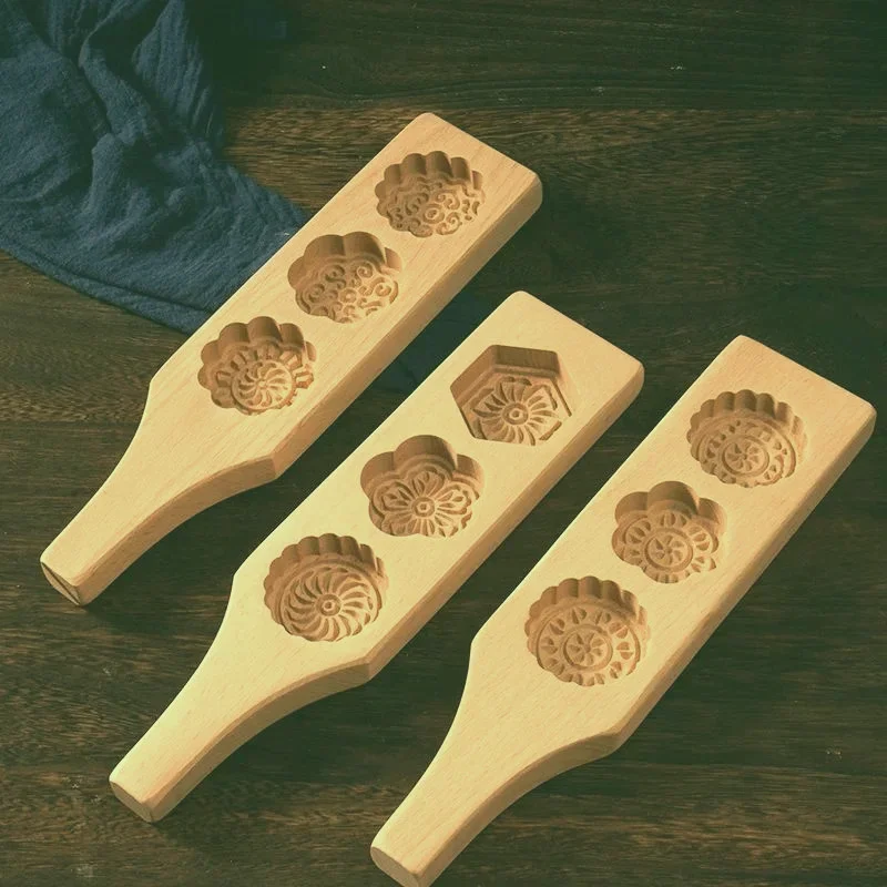 Wooden Biscuit Stamp Set - Traditional Mooncake Moulds, Cookies, and Pastry Stamps - Baking Tools and Accessories for Mung Bean Cakes, Ice Skin Mooncakes, and Desserts - Carved Wooden Baking Utensils Kit