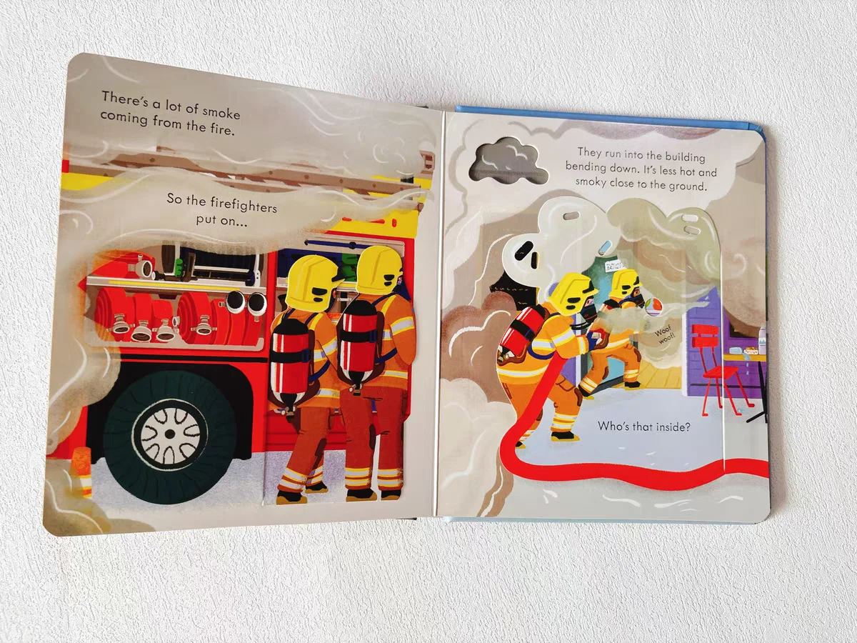 Usborne Peep Inside How A Fire Engine يعمل باللغة الإنجليزية تعلم رفرف كتاب صور تعليمي ثلاثية الأبعاد رفرف قراءة الصور