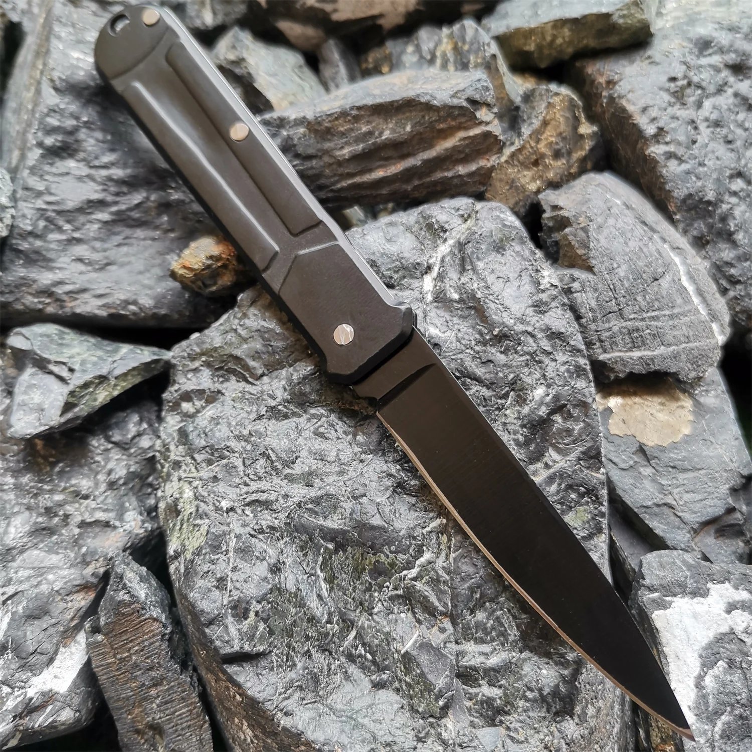 Coltello pieghevole da 5,9" con lama di durezza 58HRC, coltello tascabile compatto in acciaio inossidabile per EDC tattico, sopravvivenza all'aperto e campeggio