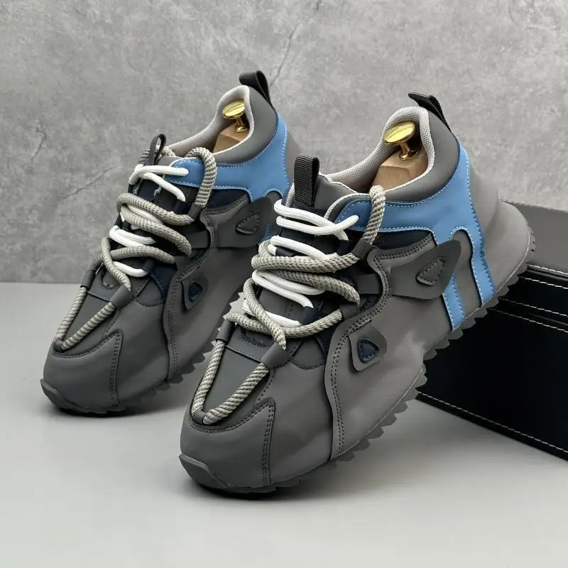 Zapatillas de deporte informales con personalidad para hombre, zapatos con plantilla para aumentar la altura, novedad de 2024