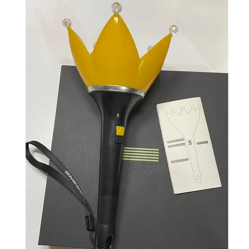מנורת כתר Kpop Bigbangs Lightstick Crown Lamp Ver.4 מנורת תמיכה בקונצרטים מנורת זוהרת מנורת זוהרת מנורת פלאש למסיבות מתנה למעריצים