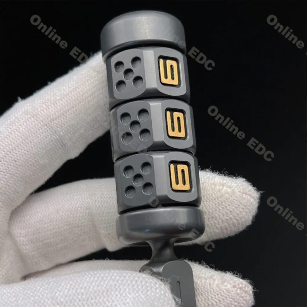 中古 EDC Toys LAUTIE EDC ジャックポット フィジェット スピナー 2099 シリーズ ジルコニウム限定版