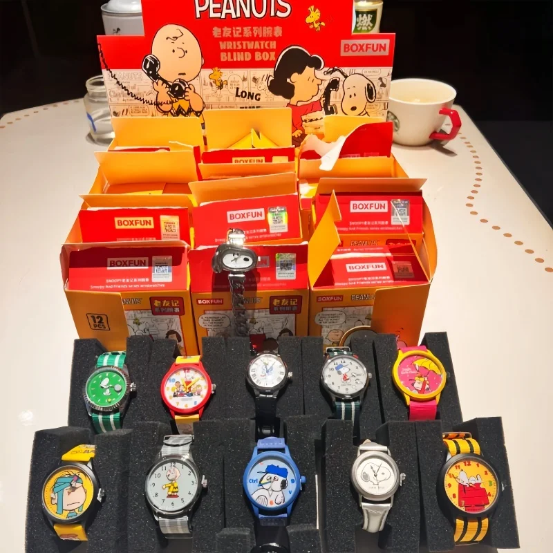 

Snoopy Kawaii милые мультяшные часы аниме периферийные устройства слепая коробка модные игрушки подарок новая версия Boxfun Friend Series Mystery Box