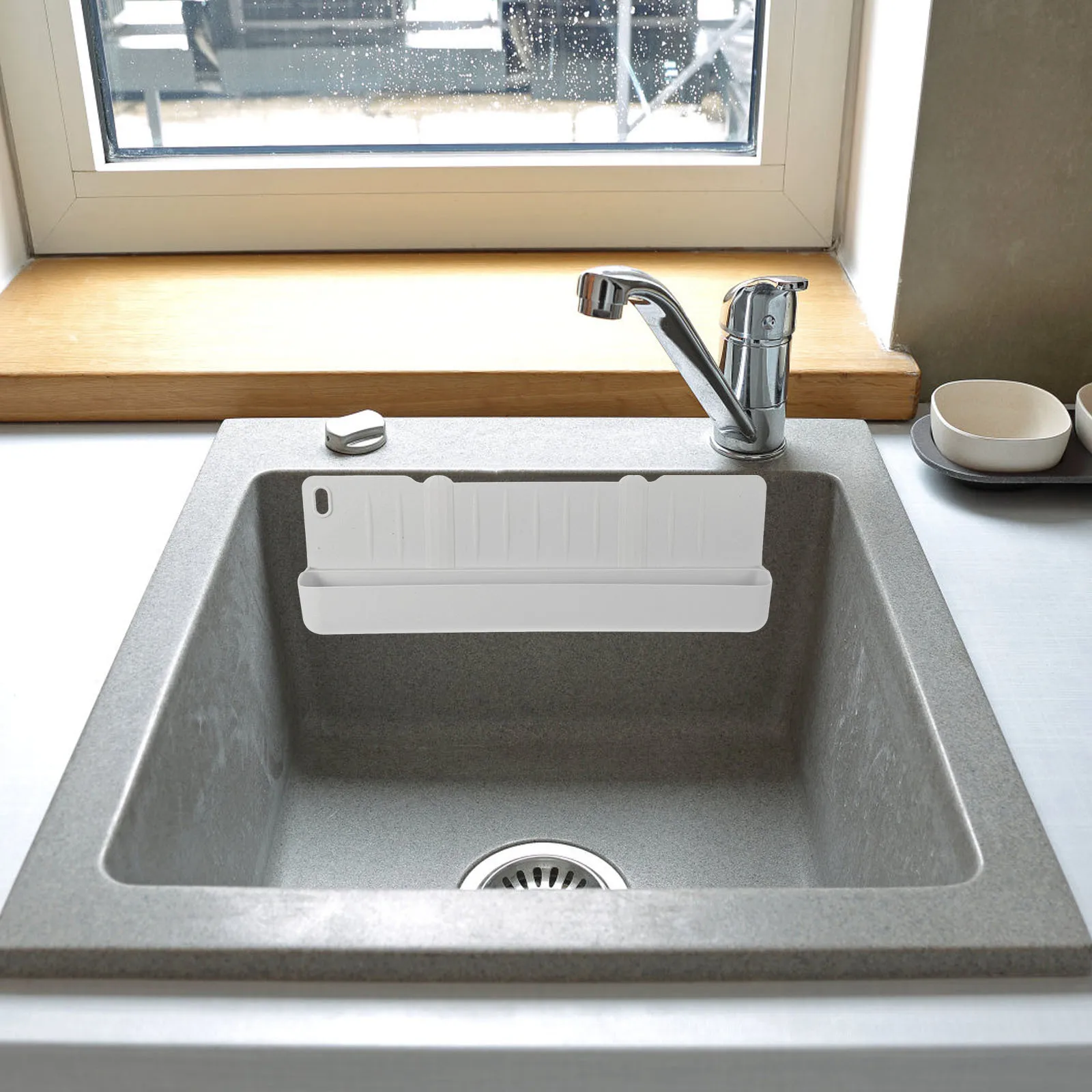 

Kitchen Sink Splash Guard Silicone Splashproof Multifunctional Storage Rack Tray Organizer for Sponge Soap Cleaning Accessories