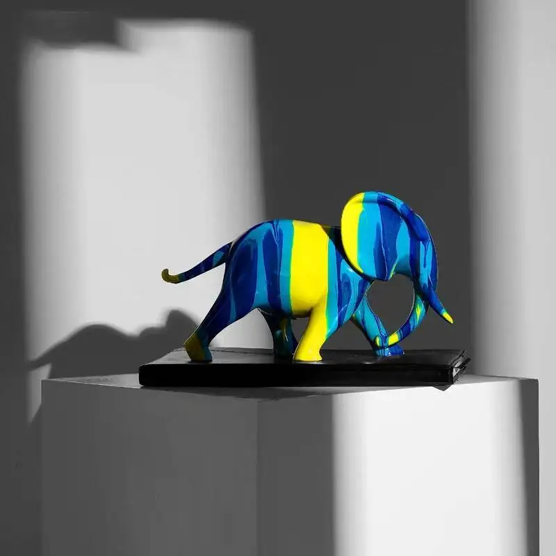 Nordic Art Camouflage Elephant Ornaments A Pair Of Resin Creative Luxury Living Room TV Cabinet Porch Home Decorations