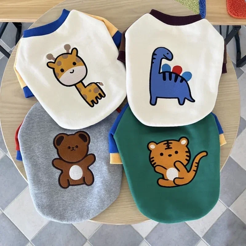 

Print Pet Dog Clothes Winter New Bottoming Shirt Teddy Warm Pullover Schnauzer Two Foot Clothes Casual Dog Clothes