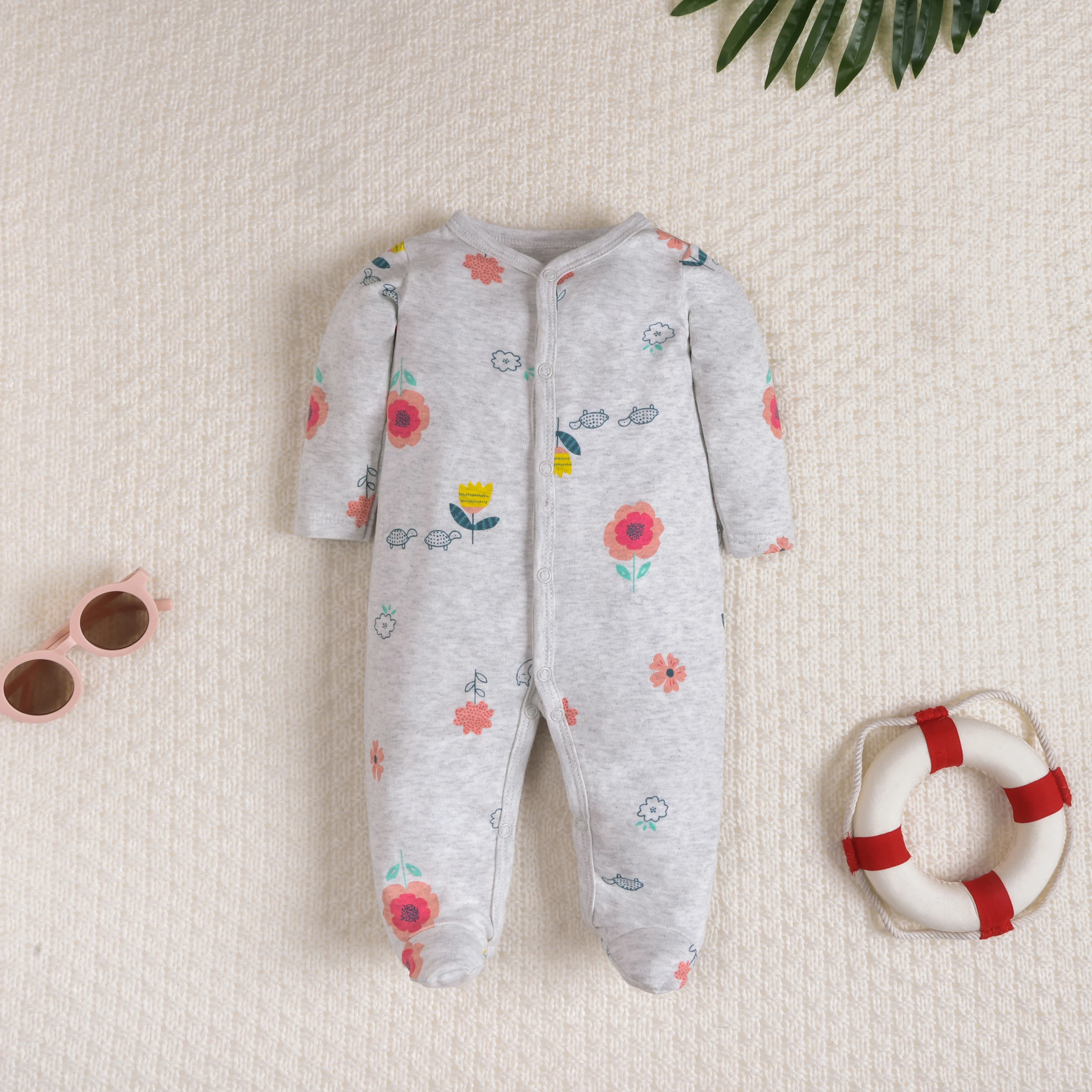 Cozy Long Sleeve Footed Onesie for Newborns, Infant's Clothing, Soft Baby Clothes Romper.
