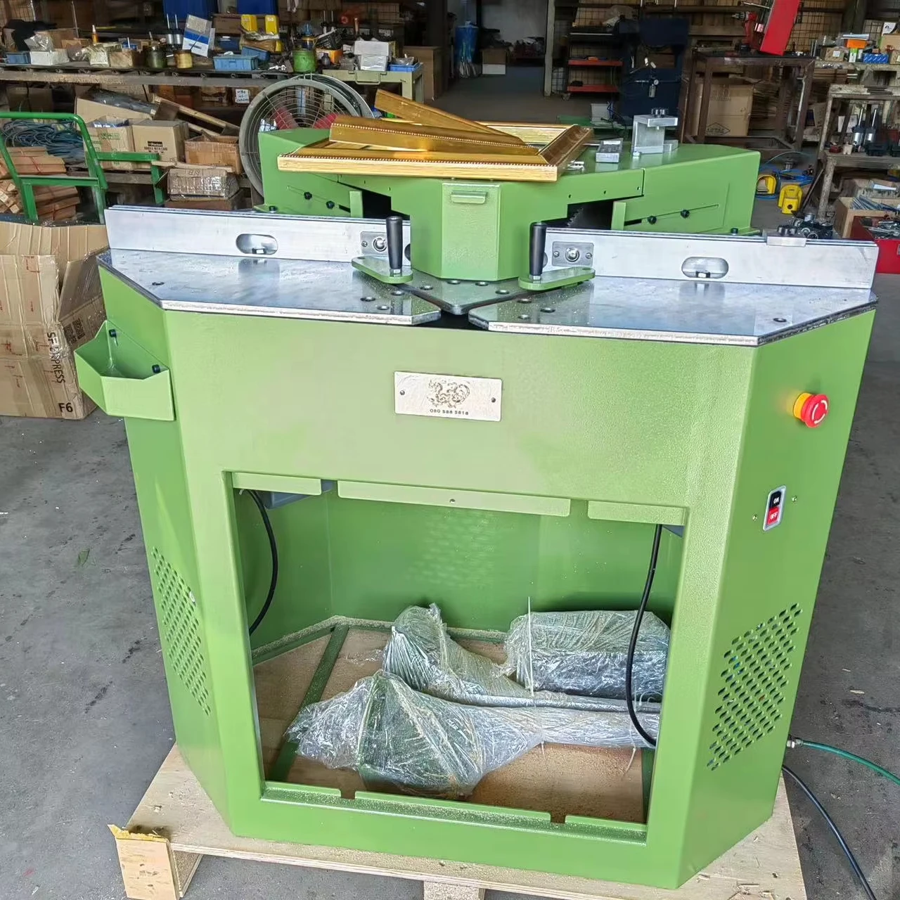 Pedal Angle Cutting Machine 45 Degree Angle Cutting Machine Photo Frame Environmental Protection Woodworking Angle