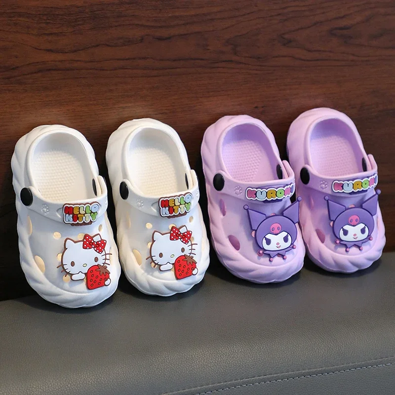 SANRIO MyMelody Kuromi Cinnamoroll para niños y niñas, zapatillas de baño para interiores y exteriores, dibujos animados bonitos, Verano