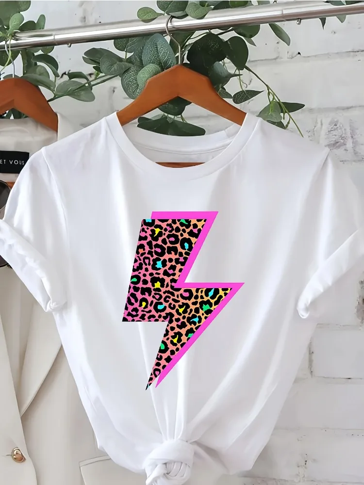 

Женская футболка с принтом гепарда и неоновой молнии, женский повседневный топ с короткими рукавами и круглым вырезом, одежда с принтом гепарда