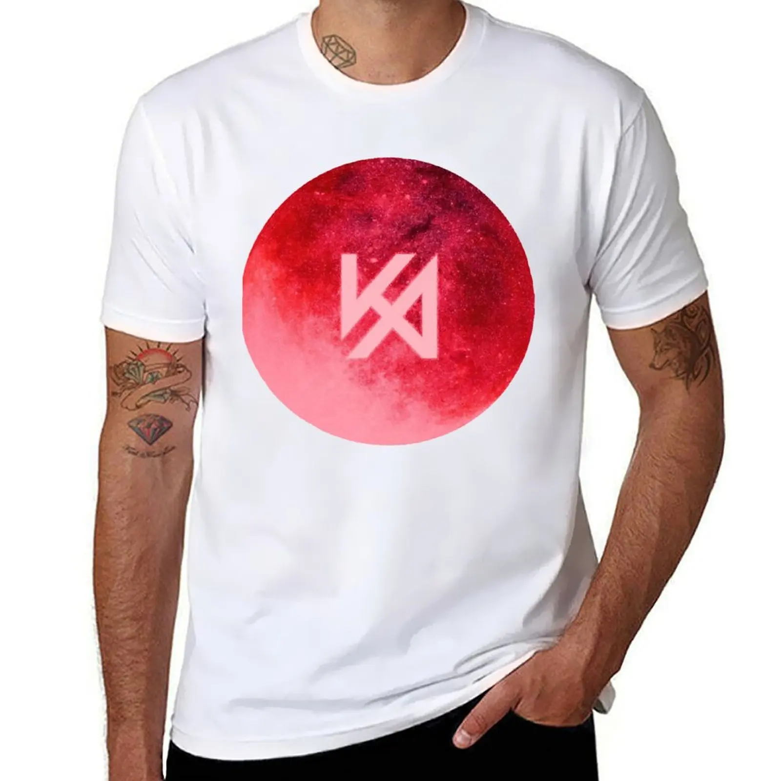 

KARD - Red Moon kpop Classic T-Shirt black cotton t-shirt plain for man package t shirt men 100% cotton luxury brand T-Shirt