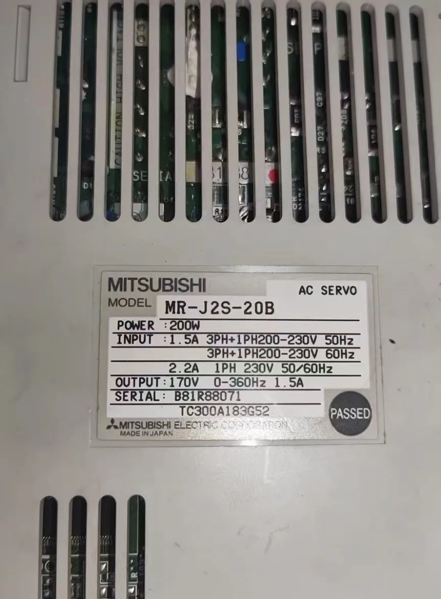 Used  MR-J2S-20B  Servo  Drive 200W  tested    ok