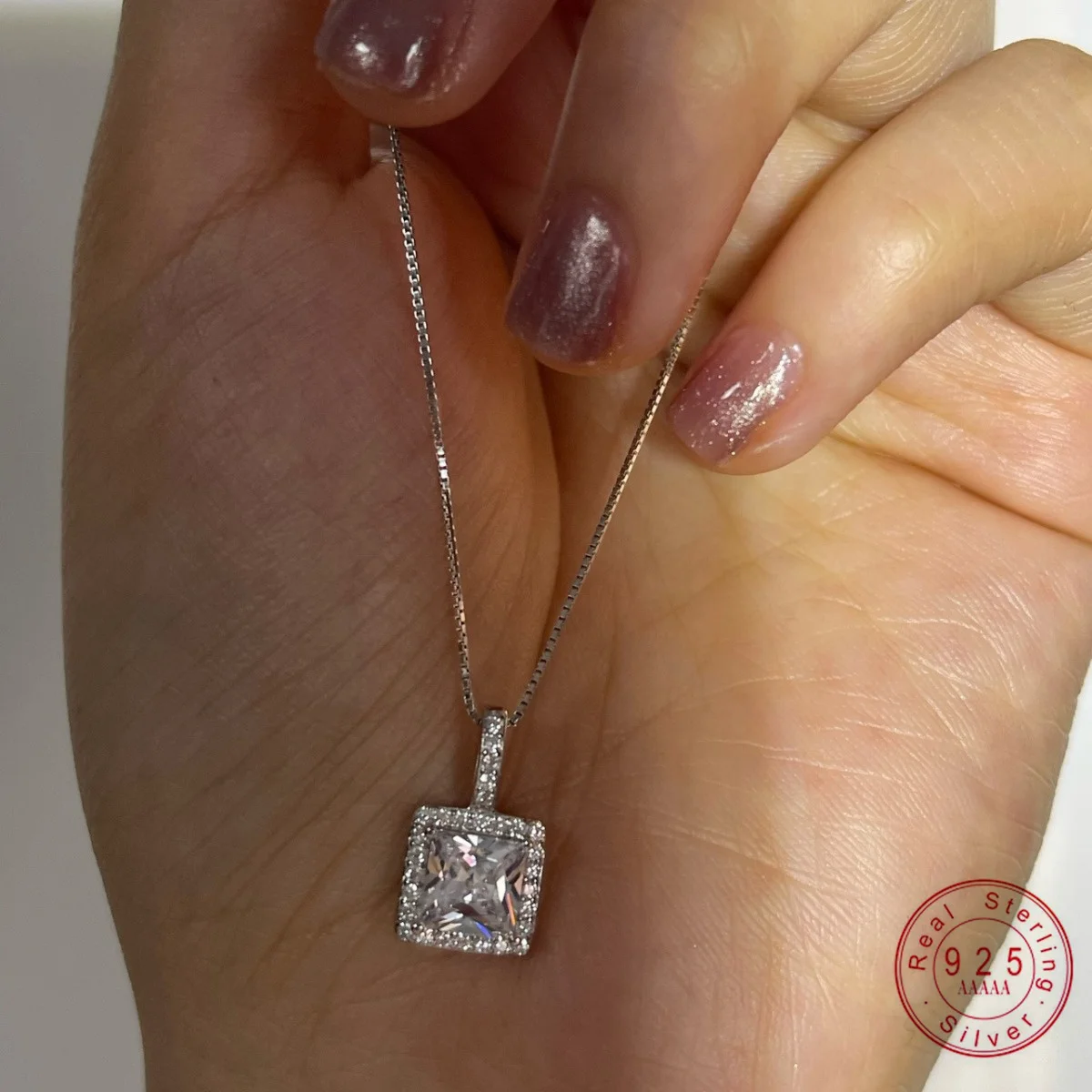 

925 Sterling Silver Plated Platinum Sparkling Zircon Pendant Necklace for Women High Quality Wedding Valentine's Day Gift