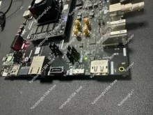 AES-ZU7EV-1-SK-G AES-ZU7EV-1-SOM-G اللوحة الأم AES-ZUEV-CC-G