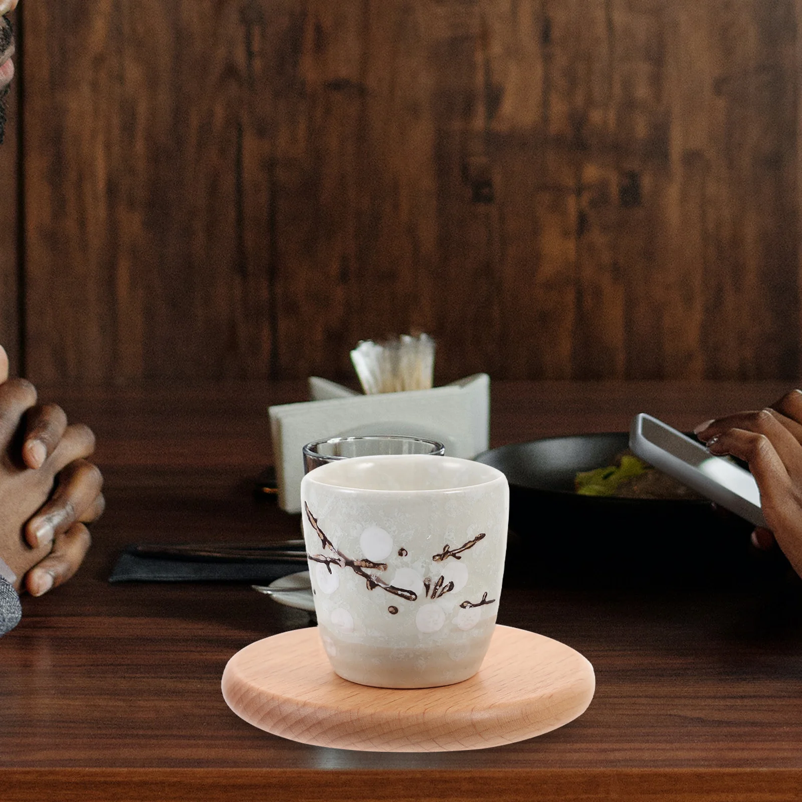 

Wooden Round Coaster Heat Resistant Cup Mat Protective Pads for Dining Table Kitchen Home Use Wood Coasters for Drinks