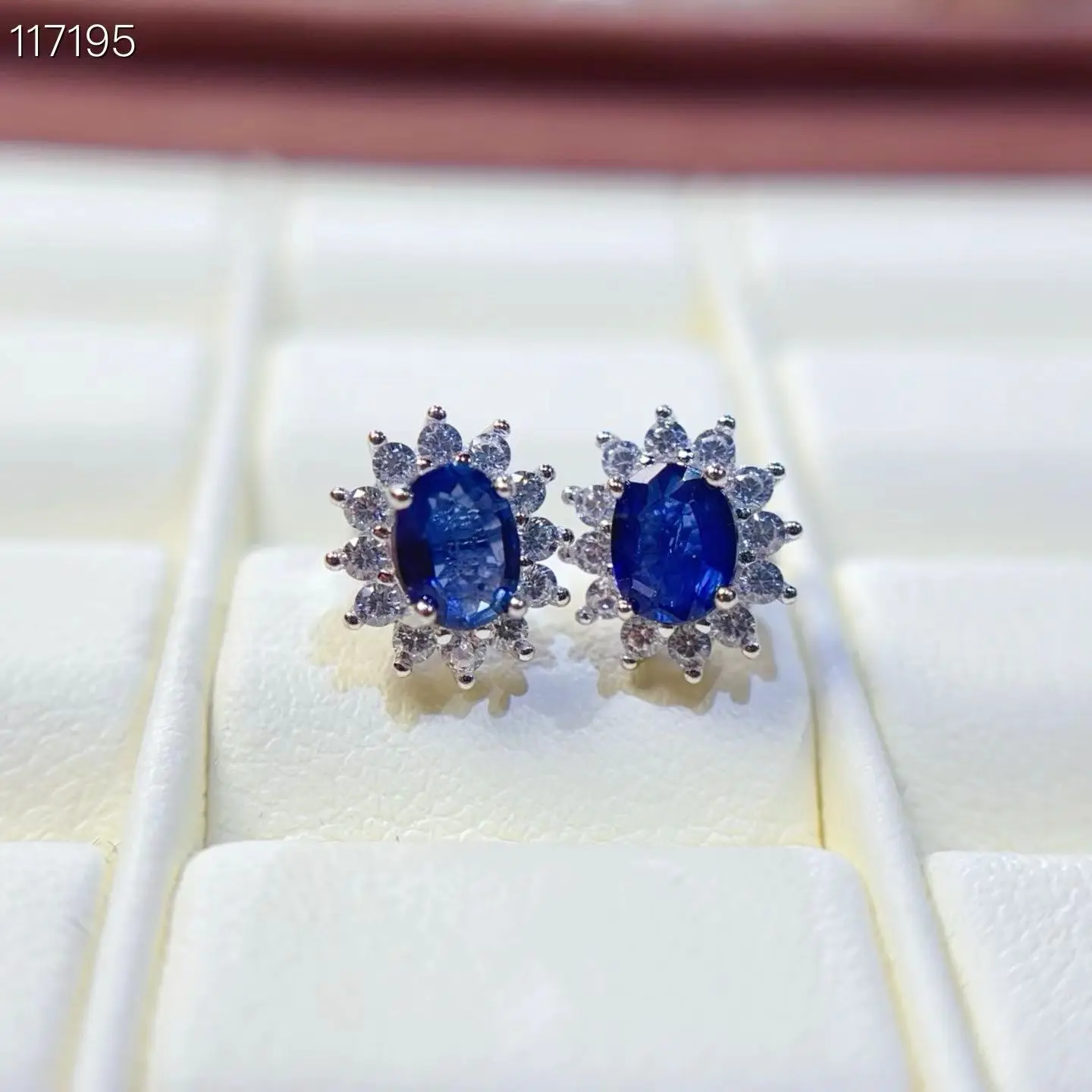 

Classic 925 Silver Sapphire Earrings 4mm*5mm 0.8ct Natural Sapphire Stud Earrings Birthday Gift for Wife