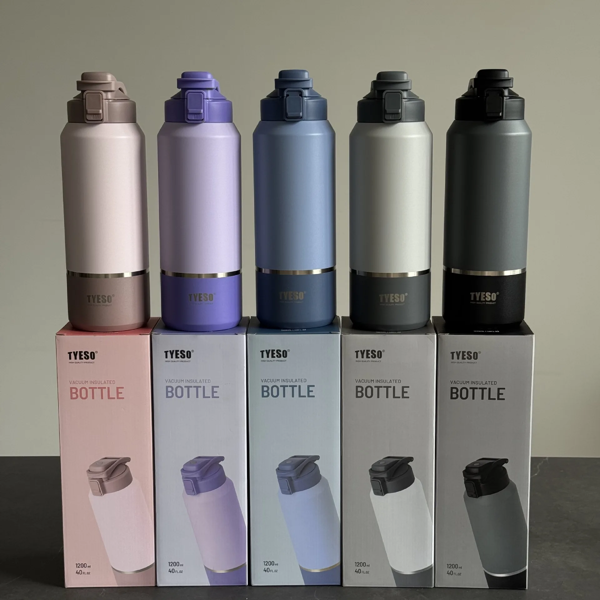 

Портативный спортивный чайник TYESO из нержавеющей стали, 2000 мл, изолированная чашка большой емкости, портативная уличная чашка для прямого питья