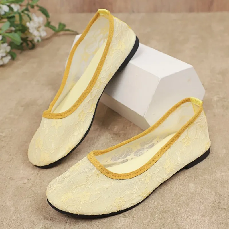 novos-sapatos-femininos-de-verao-2026-sapatilhas-rasas-de-renda-com-bico-redondo-respiraveis-confortaveis-e-versateis