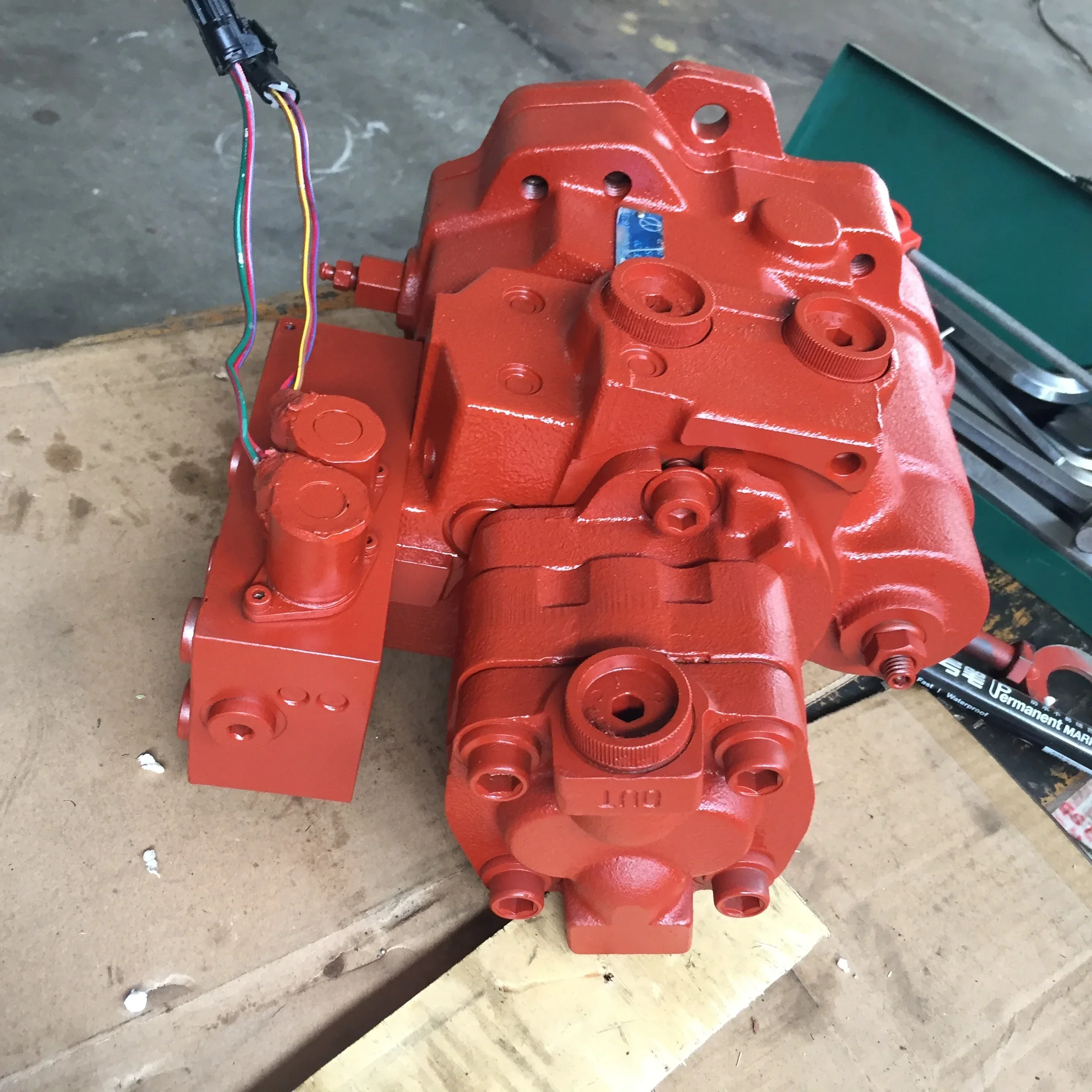 PSVD2-17E-22  pump B0600-16022 VIO55 Main pump