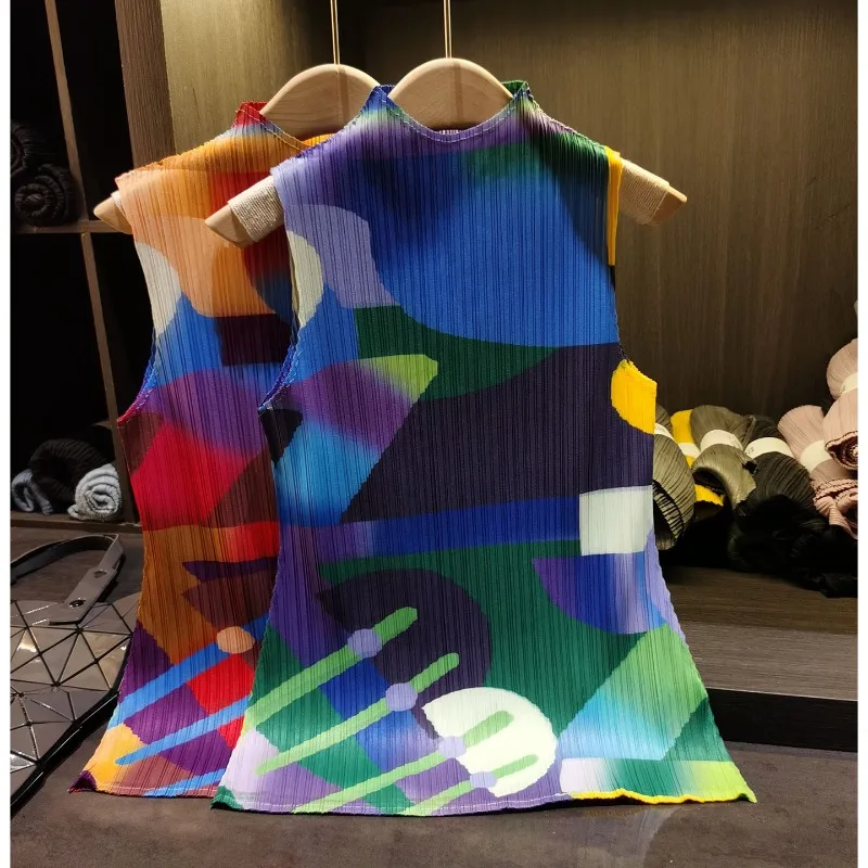 

Футболка Miyake с уникальным дизайном, плиссировкой и цветовыми блоками, элегантная, премиум-класса, свободного кроя, приталенная, 2026, женская, с плиссировкой, топ