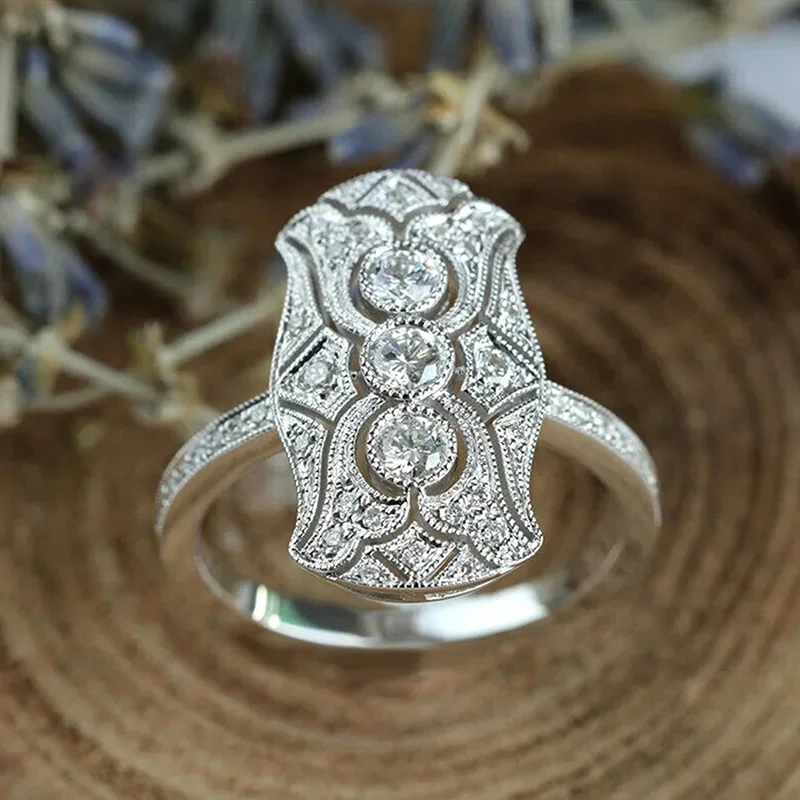 Huitan wykwintny pełen wdzięku pierścionek na palec pani ceremonia zaręczynowa biżuteria na przyjęcie z błyszczącą cyrkonią eleganckie damskie akcesoria imprezowe