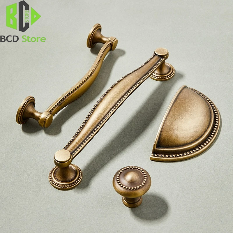 BCD-خزانة المطبخ الأمريكية تسحب مقابض درج نحاسي قذيفة صلبة ضوء فرنسي فاخر مقابض باب خزانة الملابس الأجهزة والأثاث