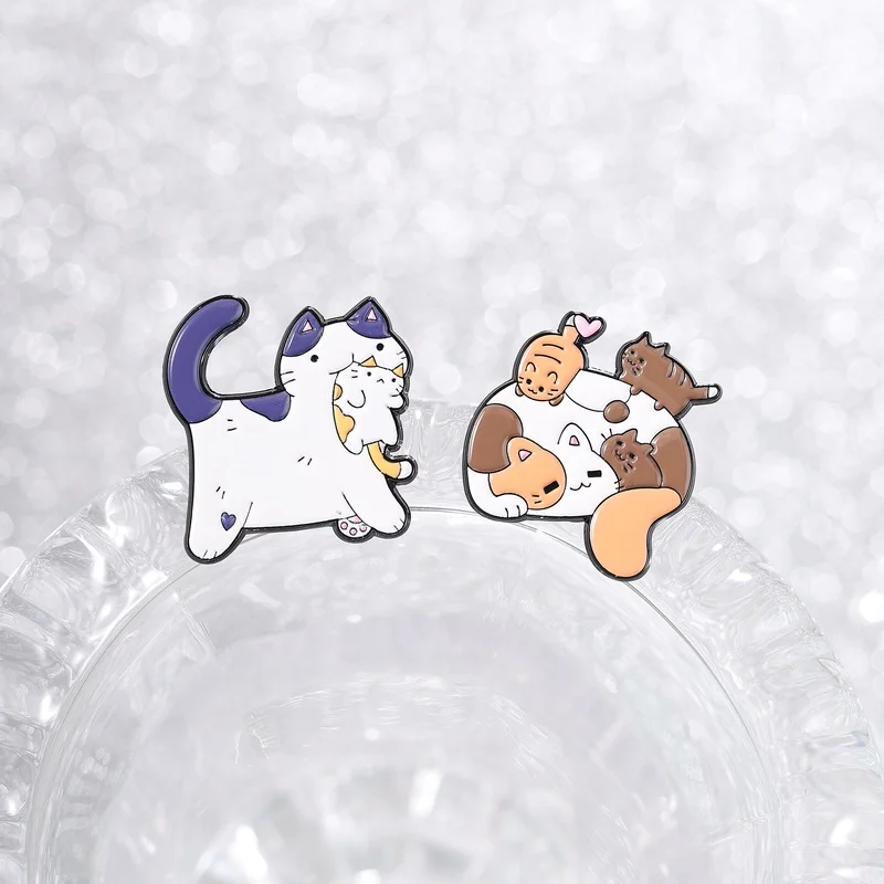 Katzenmutter-Kätzchen-Cartoon-Emaille-Pin: Süße mollige Katze für interaktives Eltern-Kind-Spiel, Brosche, Abzeichen, Schmuckgeschenk für Katzenliebhaber – Detail 5