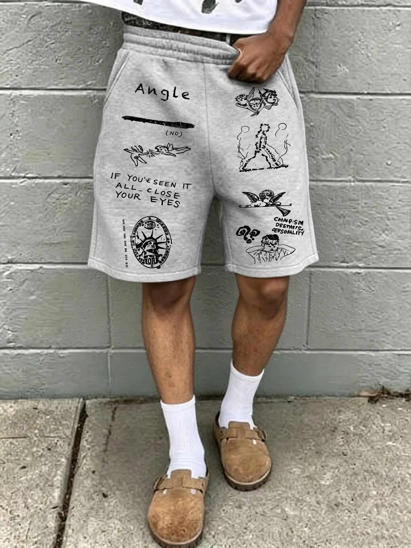 

Men's American Retro Graffiti Angel Print Shorts: Loose-Fit Sweat Shorts, Streetwear, Casual, and Athletic Pants