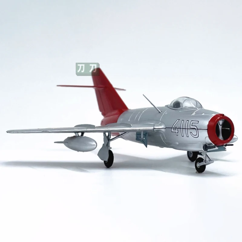 1:72 Scale MIG15 Fighter Plastic Simulation Aircraft Finished Model Collection Of Static Decoration Souvenir Gifts For Adult Boy