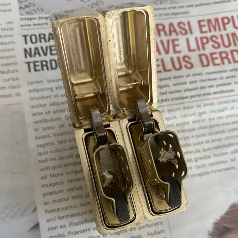 Zorro Heavy Duty Brass Kerosine Lighter Armor Thickened Waterproof 912S/915/538 Lighter DIY Collection Engraving Customization - Image 2