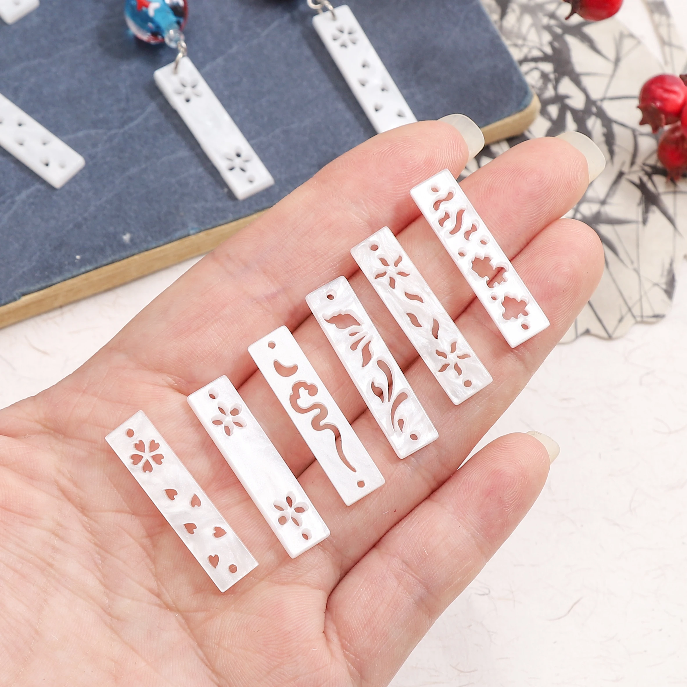 5pcs 7x30mm Acetate Faux Shell Hollow Charms 1mm Hole DIY Jewelry Making  Phone Case Bracelet Necklace Accessories Findings