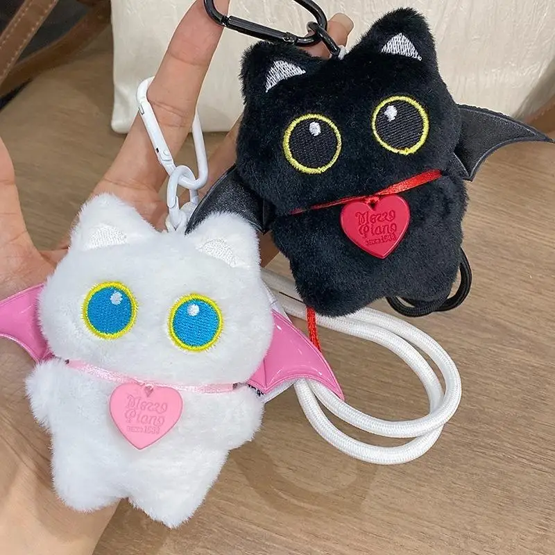 Cartoon vleugel zwarte kat pluche pop sleutelhanger tas hanger rugzak hangende decoratie auto sleutelhanger Kawaii paar cadeau