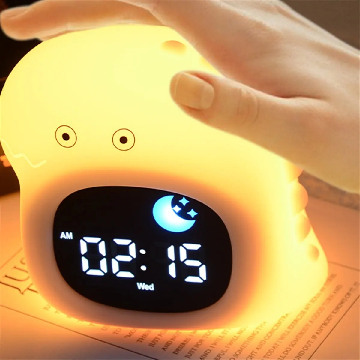 【POPULAR PICK】-Animal-Shape Alarm Clock Pat Control Cute Sleep Training Clock Small Ornaments Light Adjustable Touch Night Light