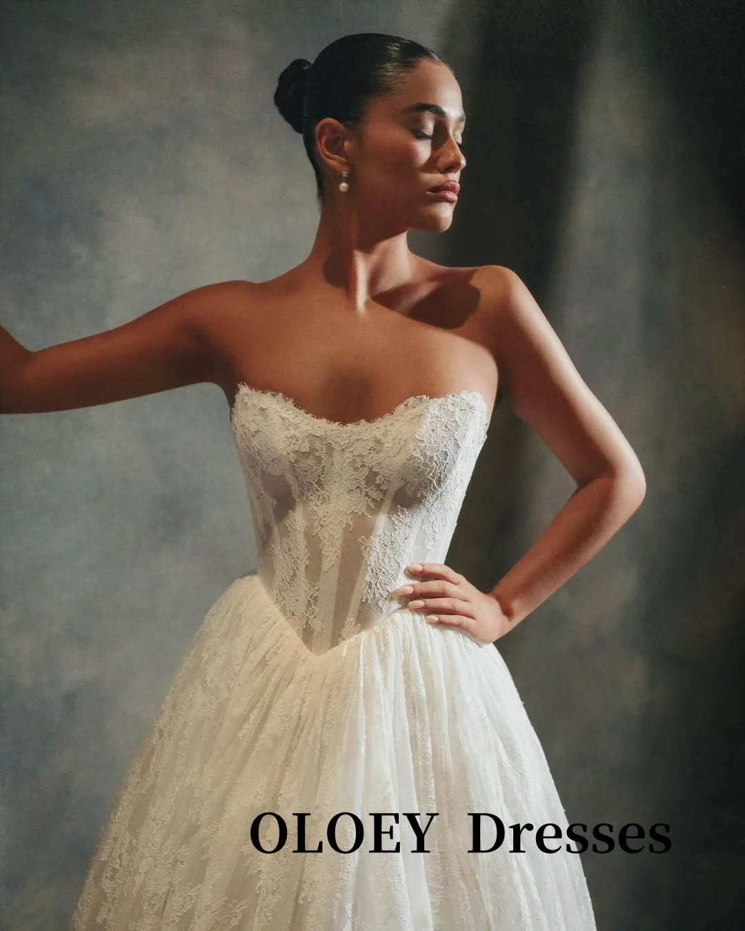 OLOEY Sweetheart elegante una línea Vestidos de novia encaje deshuesado equipado princesa Vestidos de novia velo largo Vestidos de noiva personalizado