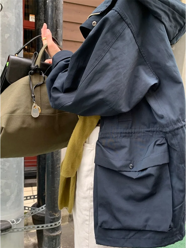 

Повседневная женская рабочая одежда Джет с несколькими булавками на талии с капюшоном Long Sve Commuter Sle Верхняя одежда